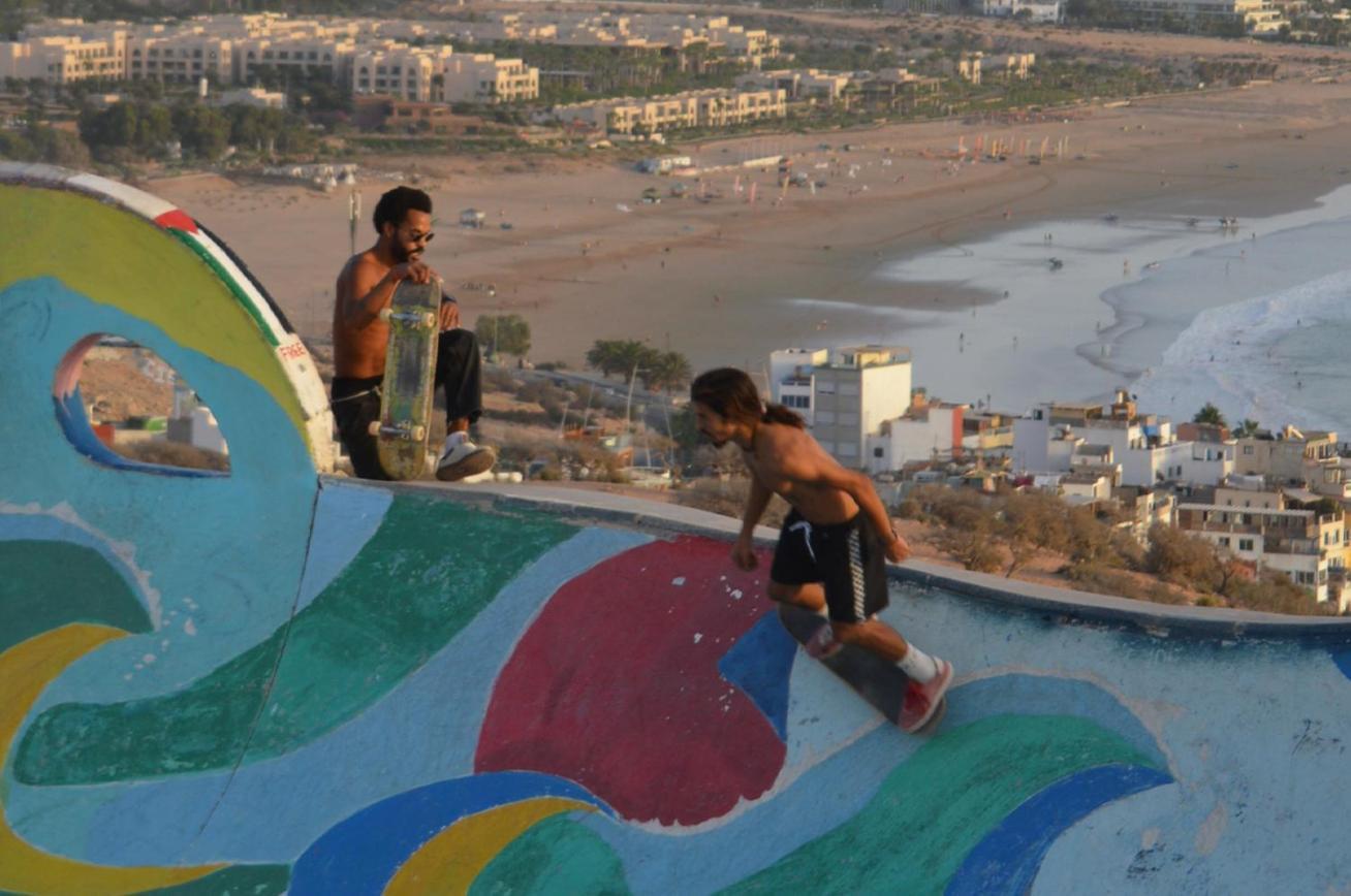 Sunset Surfhouse Morocco Vandrerhjem Tamraght Eksteriør bilde